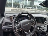 Used 2021 Chrysler Pacifica Pinnacle image 3