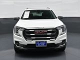 Used 2022 GMC Terrain AT4 w/ Infotainment Package II image 4
