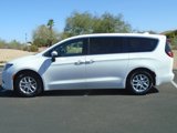 Used 2020 Chrysler Voyager LX image 2