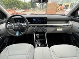 New 2025 Hyundai Tucson SE image 6