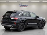 Used 2020 Ford Escape SE image 4