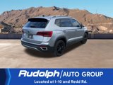 Used 2022 Volkswagen Taos SE w/ Panoramic Sunroof Package image 5
