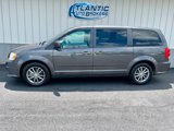 Used 2015 Dodge Grand Caravan SE image 2