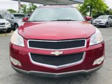 Used 2011 Chevrolet Traverse LT image 2