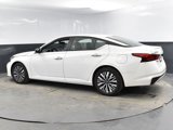 Used 2024 Nissan Altima 2.5 SV image 6