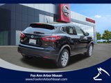 Certified 2022 Nissan Rogue Sport S image 5