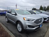 Used 2023 Ford Edge SEL image 3