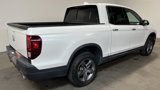 Used 2022 Honda Ridgeline RTL-E image 3