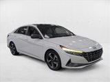 Used 2021 Hyundai Elantra Limited image 3