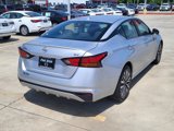 Used 2023 Nissan Altima 2.5 SV image 2