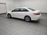 Used 2015 Toyota Camry SE image 3