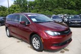 Used 2023 Chrysler Voyager LX image 4
