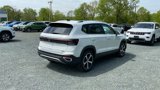New 2025 Volkswagen Taos SEL image 5