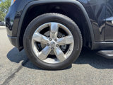 Used 2011 Jeep Grand Cherokee Overland Summit image 4