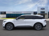 New 2025 Lincoln Nautilus Premier image 3