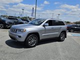 Used 2017 Jeep Grand Cherokee Limited image 3