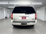Used 2011 GMC Yukon Denali image 5