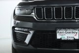 Used 2023 Jeep Grand Cherokee Limited image 6