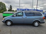 Used 1999 Toyota Sienna LE image 2
