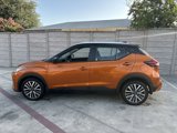 Used 2022 Nissan Kicks SV image 3
