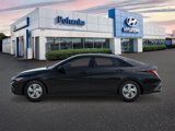 New 2025 Hyundai Elantra SE image 3
