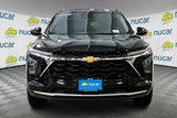 Used 2024 Chevrolet Trax LT w/ Sunroof Package image 2