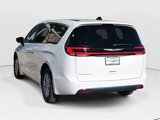 New 2025 Chrysler Pacifica Select image 5