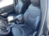 Used 2022 Jeep Cherokee Latitude Lux image 3