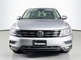 Used 2020 Volkswagen Tiguan SEL image 2