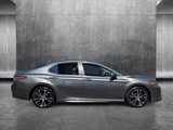 Used 2018 Toyota Camry SE image 4