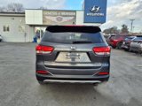 Used 2018 Kia Sorento EX image 4