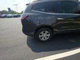 Used 2016 Chevrolet Traverse LT image 2