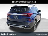 Used 2022 Kia Seltos Nightfall Edition image 3