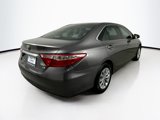 Used 2016 Toyota Camry LE image 5