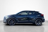 Used 2021 Toyota C-HR LE image 2