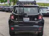 Used 2017 Jeep Renegade Latitude w/ Cold Weather Group image 4