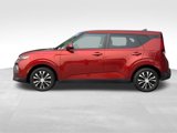 Used 2020 Kia Soul LX image 2