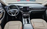 Used 2023 Ford Explorer Limited image 5