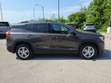 Used 2020 GMC Terrain SLE w/ Driver Convenience Package image 2