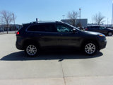 Used 2016 Jeep Cherokee Latitude w/ Comfort/Convenience Group image 5