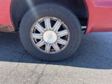 Used 2007 Chrysler Town & Country Touring image 4