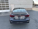 Used 2022 Kia Forte LXS image 4