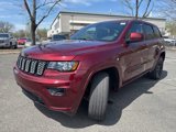 Certified 2022 Jeep Grand Cherokee Laredo X image 3