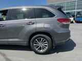 Used 2017 Toyota Highlander XLE image 4