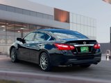 Used 2016 Nissan Altima 2.5 SR w/ Interior Lighting Package image 5