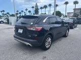 Used 2020 Ford Escape SE image 3