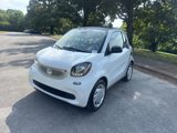 Used 2016 smart fortwo pure image 3