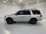 Used 2017 Lincoln Navigator Select image 2