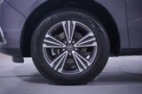 Used 2017 Acura MDX FWD image 2