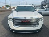 Used 2023 GMC Acadia SLE w/ Driver Convenience Package image 2